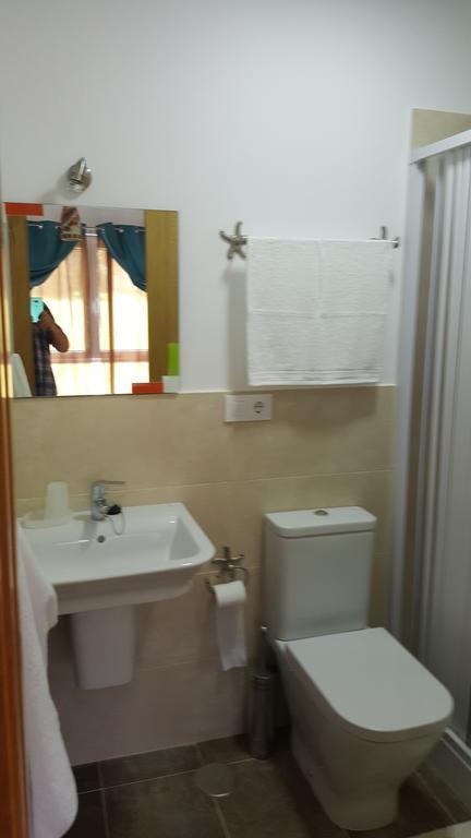 Mar Y Montana Guest House แฟร์โรล ภายนอก รูปภาพ