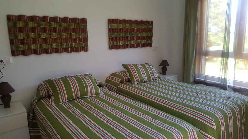 Mar Y Montana Guest House แฟร์โรล ภายนอก รูปภาพ